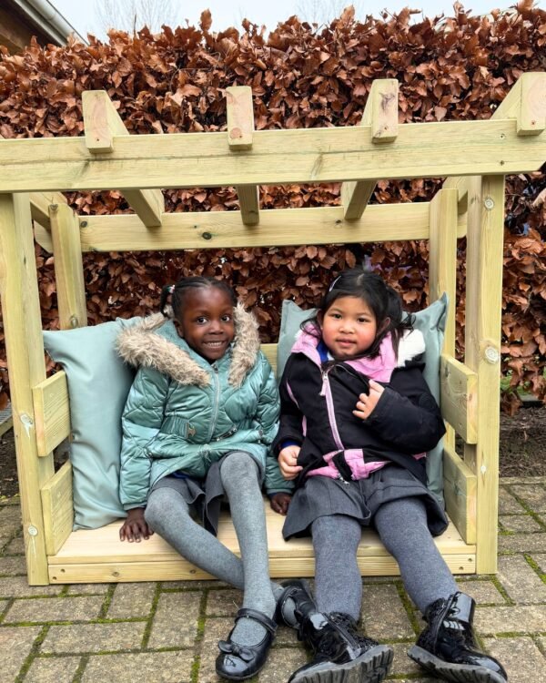 Freestanding Mini Reading Nook - Everyday Play