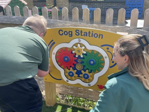 Sensory Play Equipment Panel Cogs